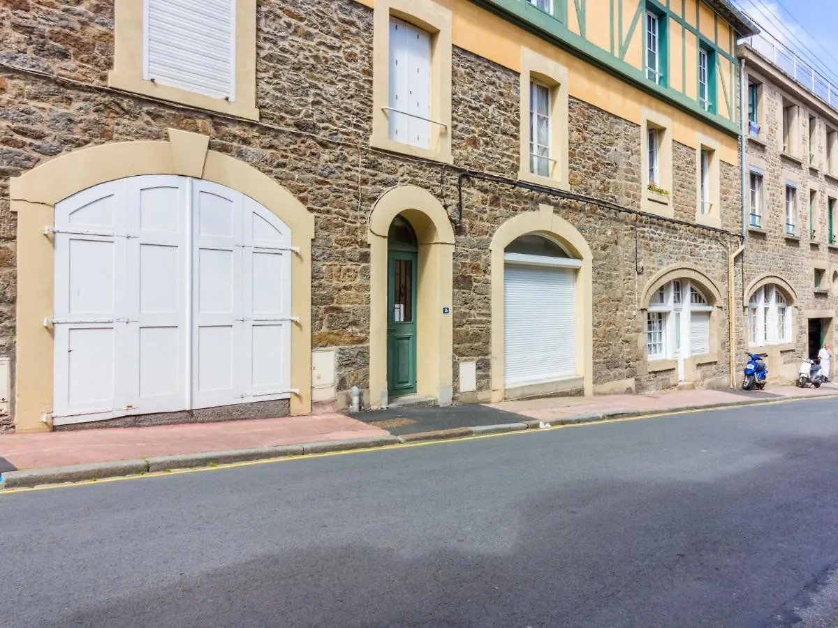 Studio Chateaubriand Apartment Dinard